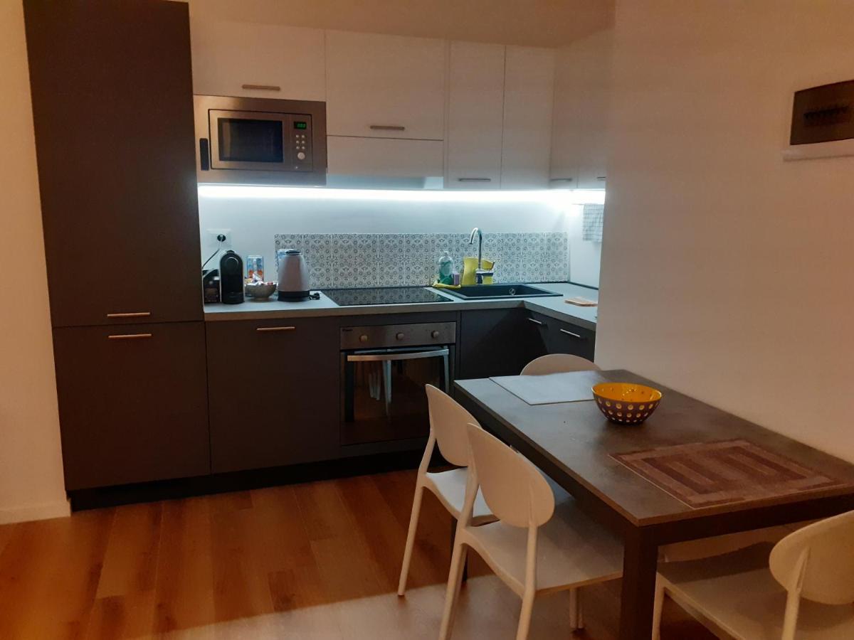 Bilocale 7 Piano Balcone Vista Skyline Lejlighed Milano Eksteriør billede
