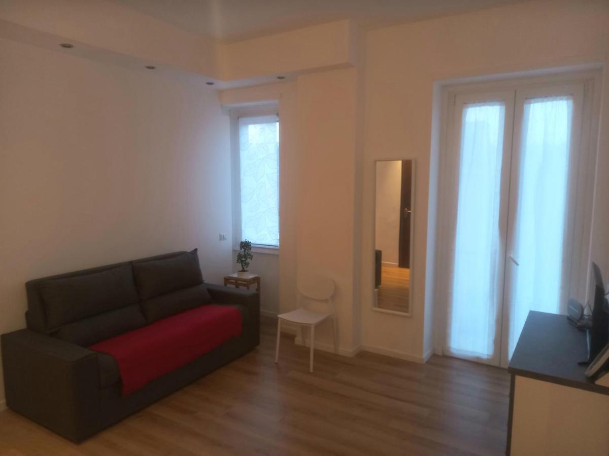 Bilocale 7 Piano Balcone Vista Skyline Lejlighed Milano Eksteriør billede